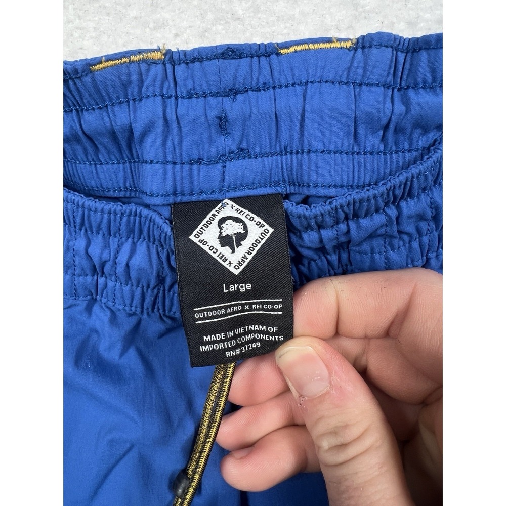 Outdoor Afro + REI Co-op Trail Trekking Shorts Men's Medium HALCYON BLUE EUC - Picture 5 of 9